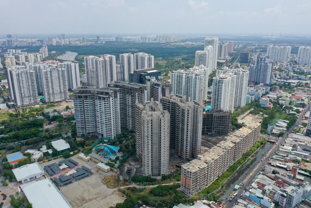 Thủ tướng Chính phủ chỉ đạo gỡ khó khăn cho thị trường bất động sản - Ảnh 2. Thủ tướng Chính phủ chỉ đạo gỡ khó khăn cho thị trường bất động sản - Ảnh 2.